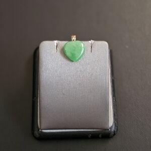 Green Heart Jade Pendant Necklace - Women Jewelry